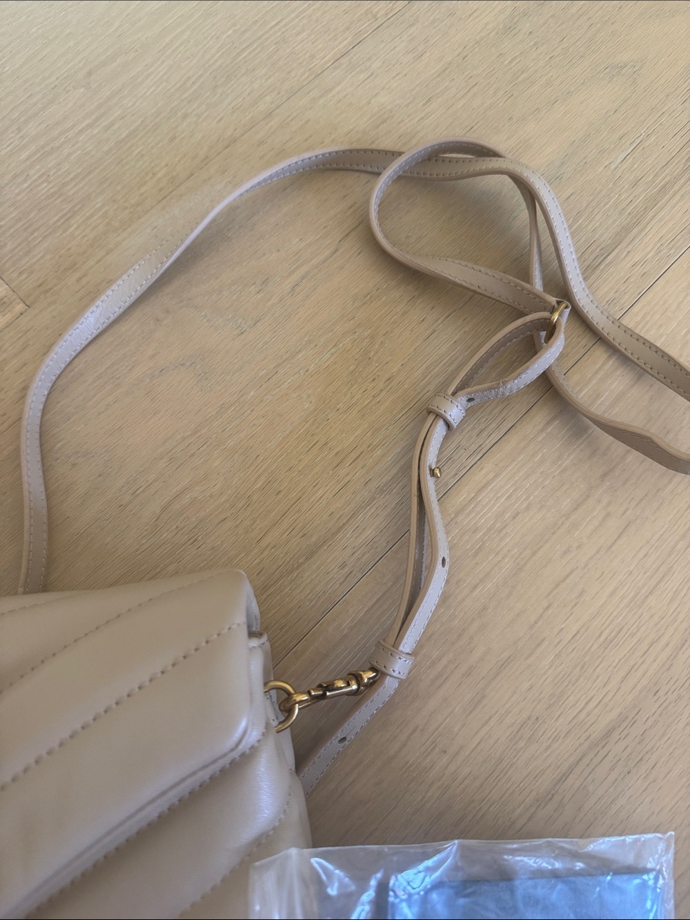 Lou small YSL bag in Quilted Leather- NOT original Look a Like! Flaw - Picture 9 of 9